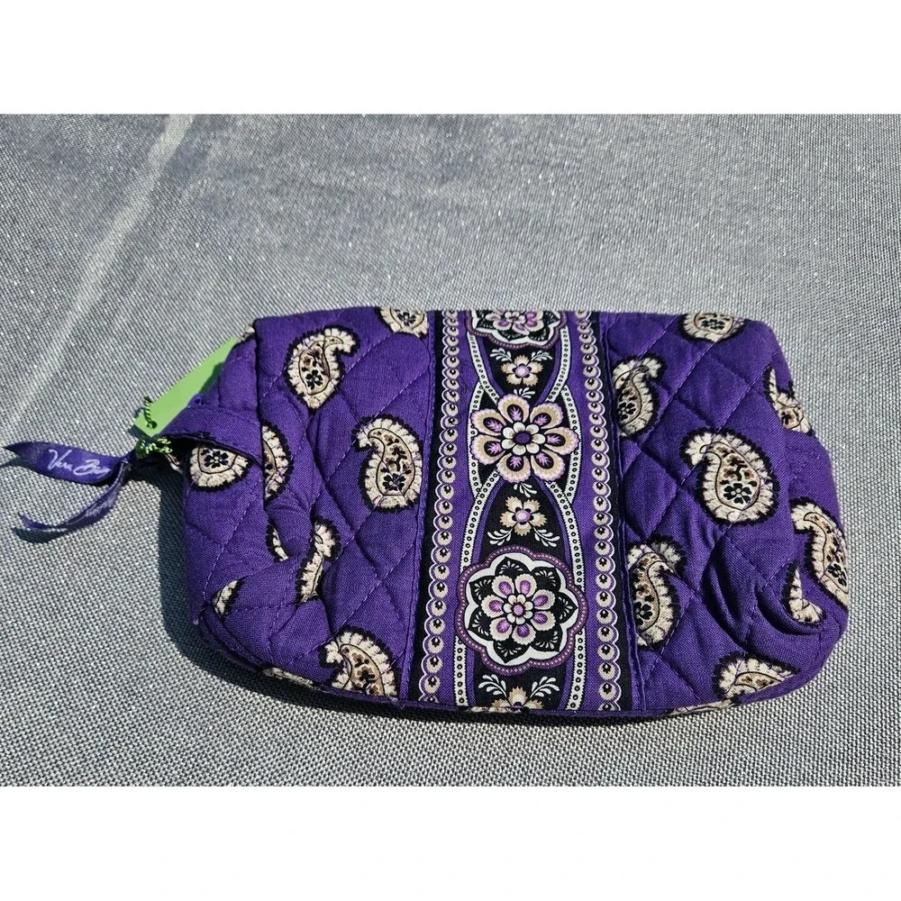 NWT VERA BRADLEY SIMPLY VIOLET LINED‎ MEDIUM MAKEUP BAG-RETIRED SPRING 2011